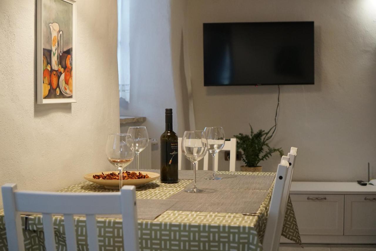 Casa Vacanze Alenka Borgo Grotta Gigante Exteriér fotografie